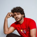 வெள்ளிவிழா” நாயகன் மோகனின் “ஹரா” மூலம் சினிமாவில் அறிமுகம் ஆகும் சந்தோஷ் பிரபாகர் நடித்திருக்கிறார்.