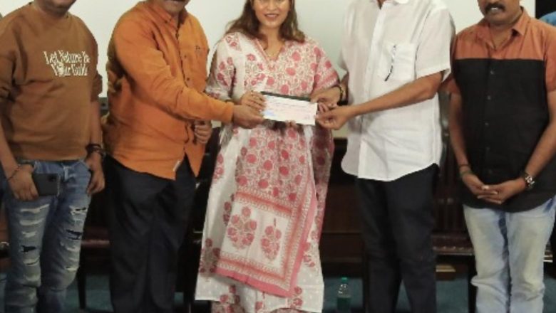 இயக்குநர் சங்கத்திற்கு ஐஸ்வர்யா ரஜினிகாந்த் வருடம்10லட்சம் நிதி உதவி!