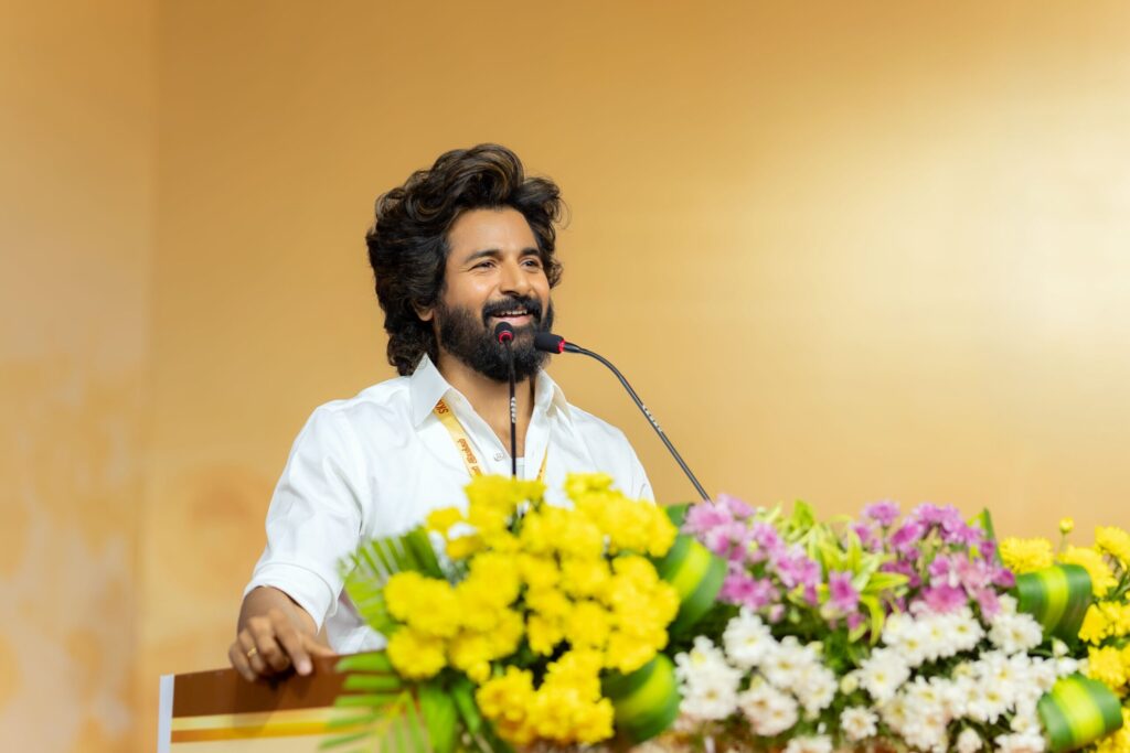 நடிகர் சிவகார்த்திகேயன் நற்பணி இயக்கம் சார்பாக நிர்வாகிகள் கூட்டம் சென்னையில் நடைபெற்றது.